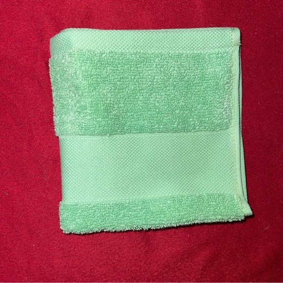 LAUREN RALPH LAUREN WESCOTT Island Green 100% COTTON HAND TOWEL 28”x 16” NWT - Picture 10 of 11